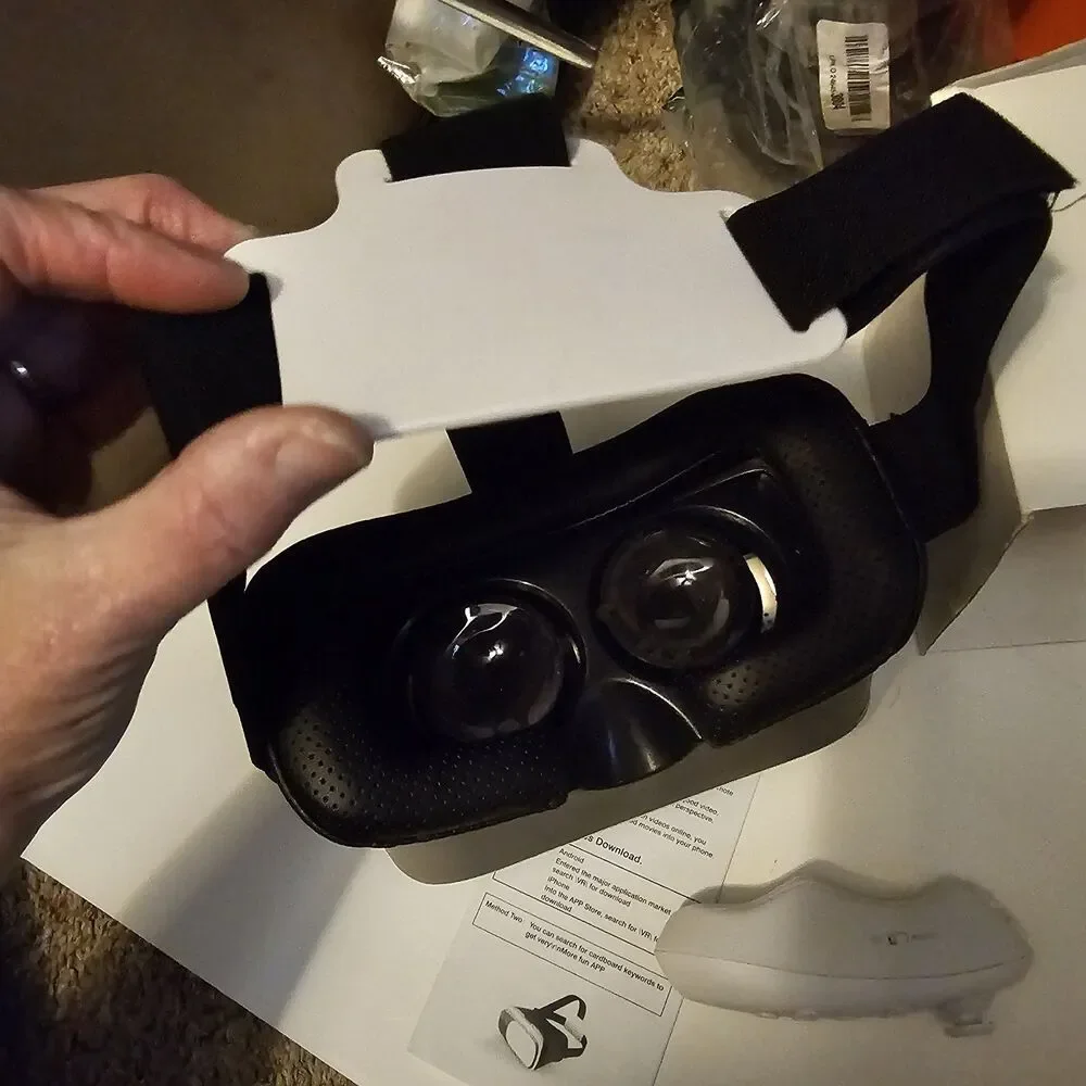 Cynoculars vr box